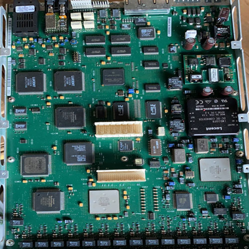 新成路街道线路板回收 PCB板回收 各种边角料回收